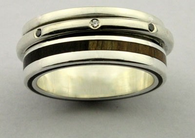 Ring 10, wedding rings, rings, precious wood, silver ,gold, designer rings, designer wedding rings, Pierre vanherck