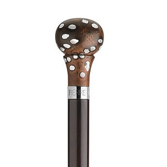 Signature 6, Creator of luxury canes, walking sticks by association of precious woods and precious metals. All our canes are made to measure.