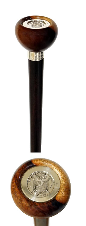 Luxury cane, luxury canes, luxury walking canes, luxury walking sticks, creator of luxury walking canes, walking sticks by association of precious woods and precious metals. All our canes are made to measure.